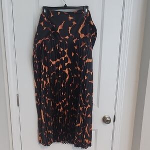 Stylish Black and Orange Women's Skirt